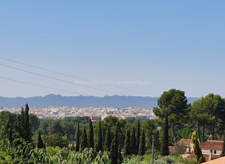 Villa en Yecla Centro