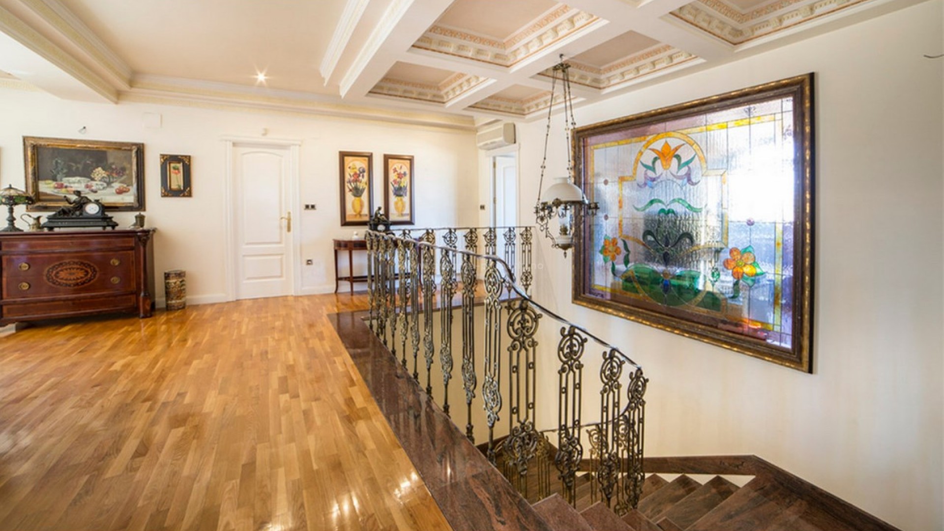 Villa en Yecla Centro