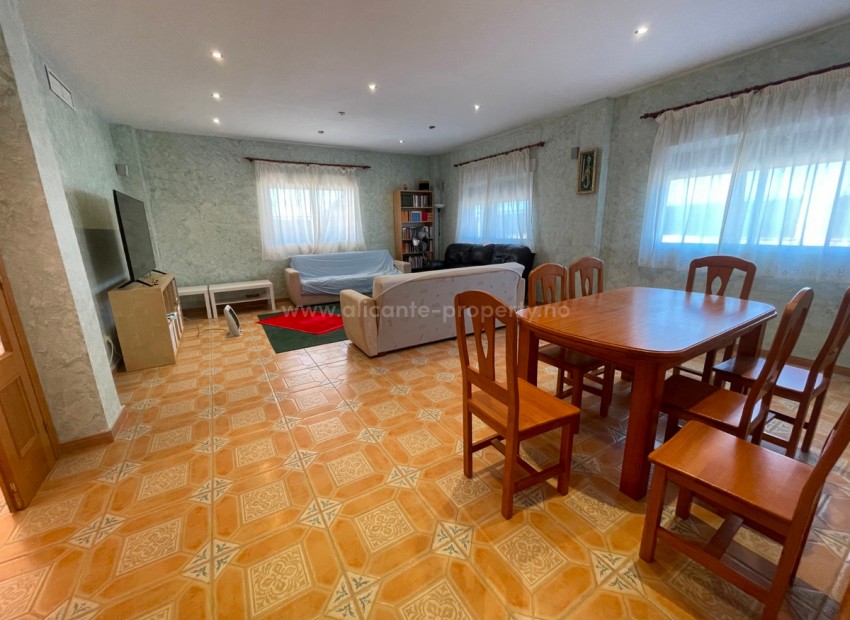 Villa in Albatera Centro