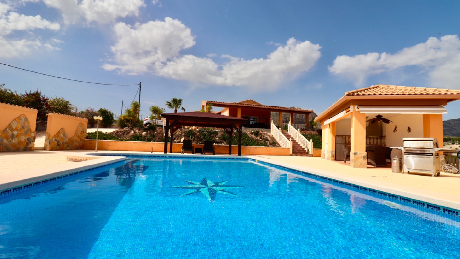 Villa in Albatera Centro