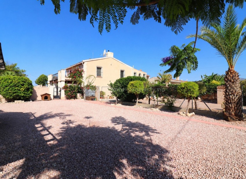 Villa in Albatera Centro