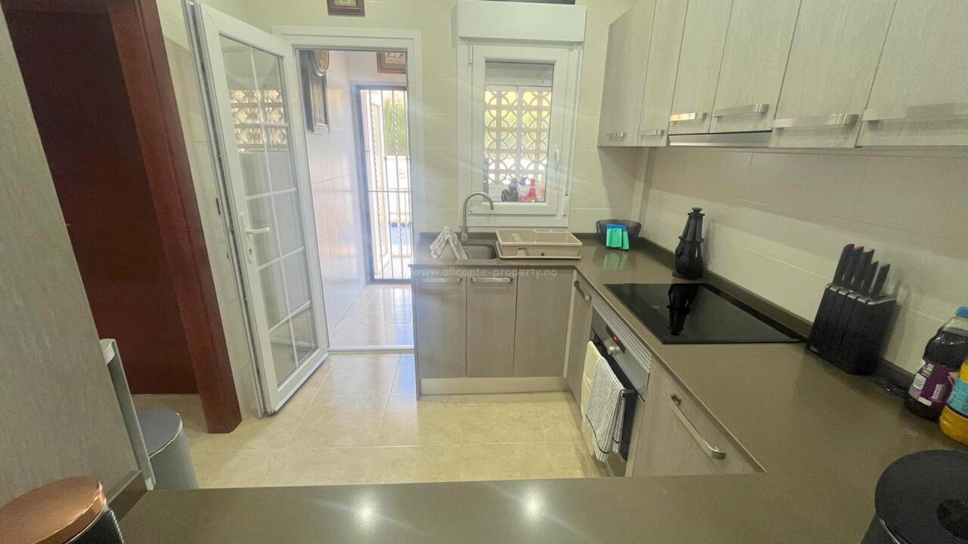 Villa in Algorfa