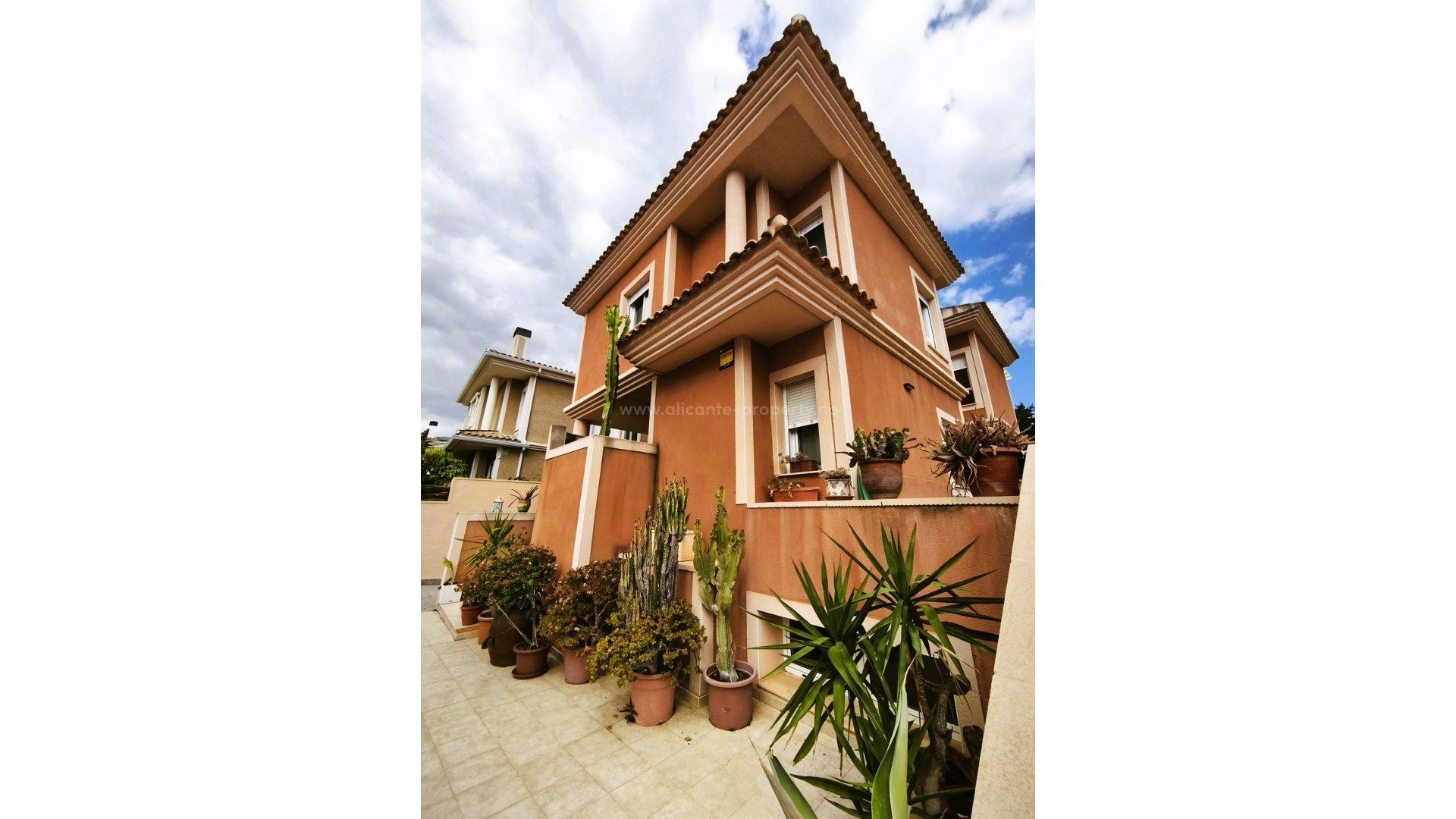 Villa in Alicante Centro