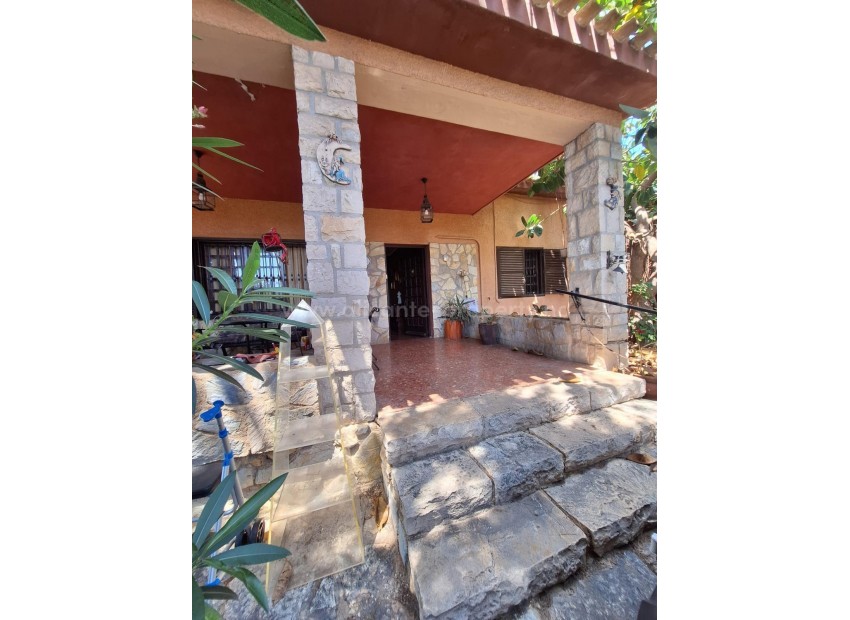 Villa in Alicante Centro