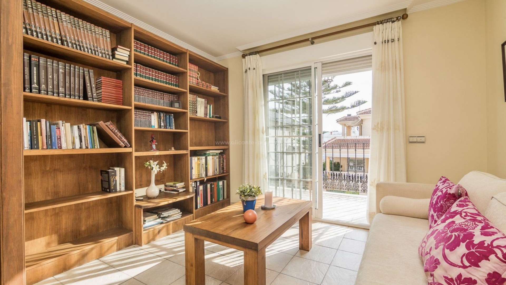 Villa in Almoradi Centro