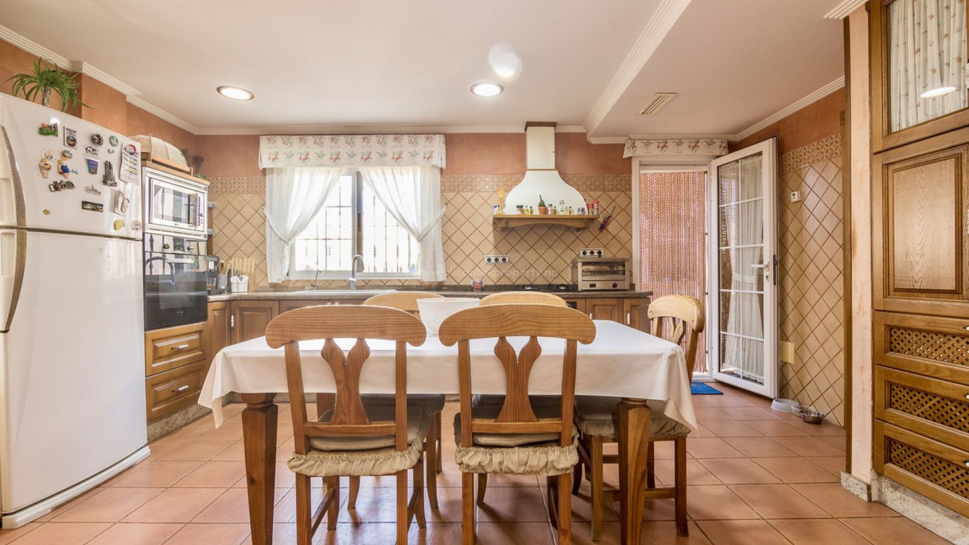 Villa in Almoradi Centro