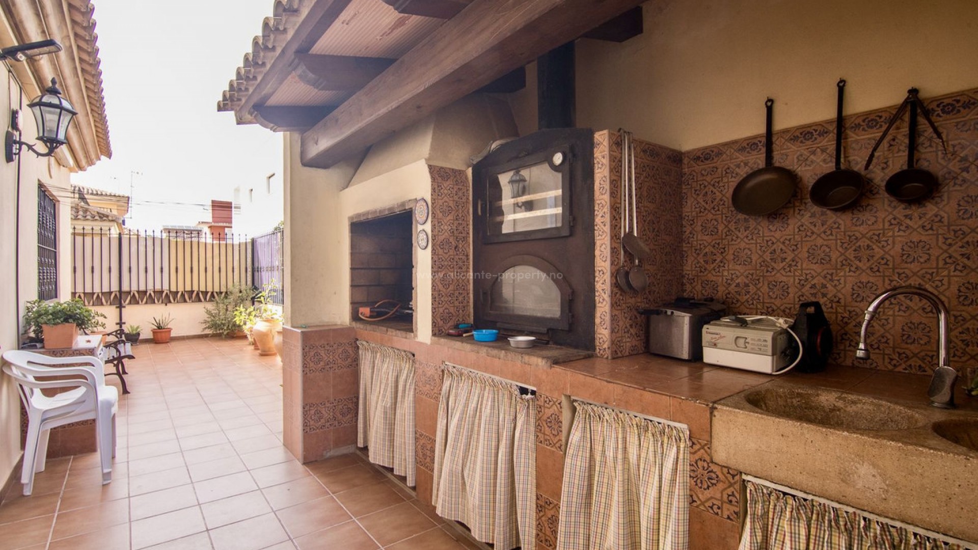 Villa in Almoradi Centro