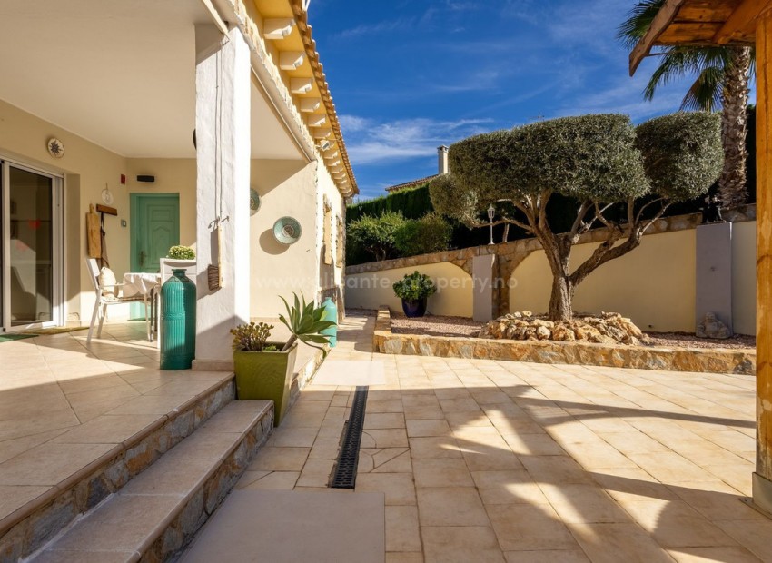 Villa in Almoradi Centro