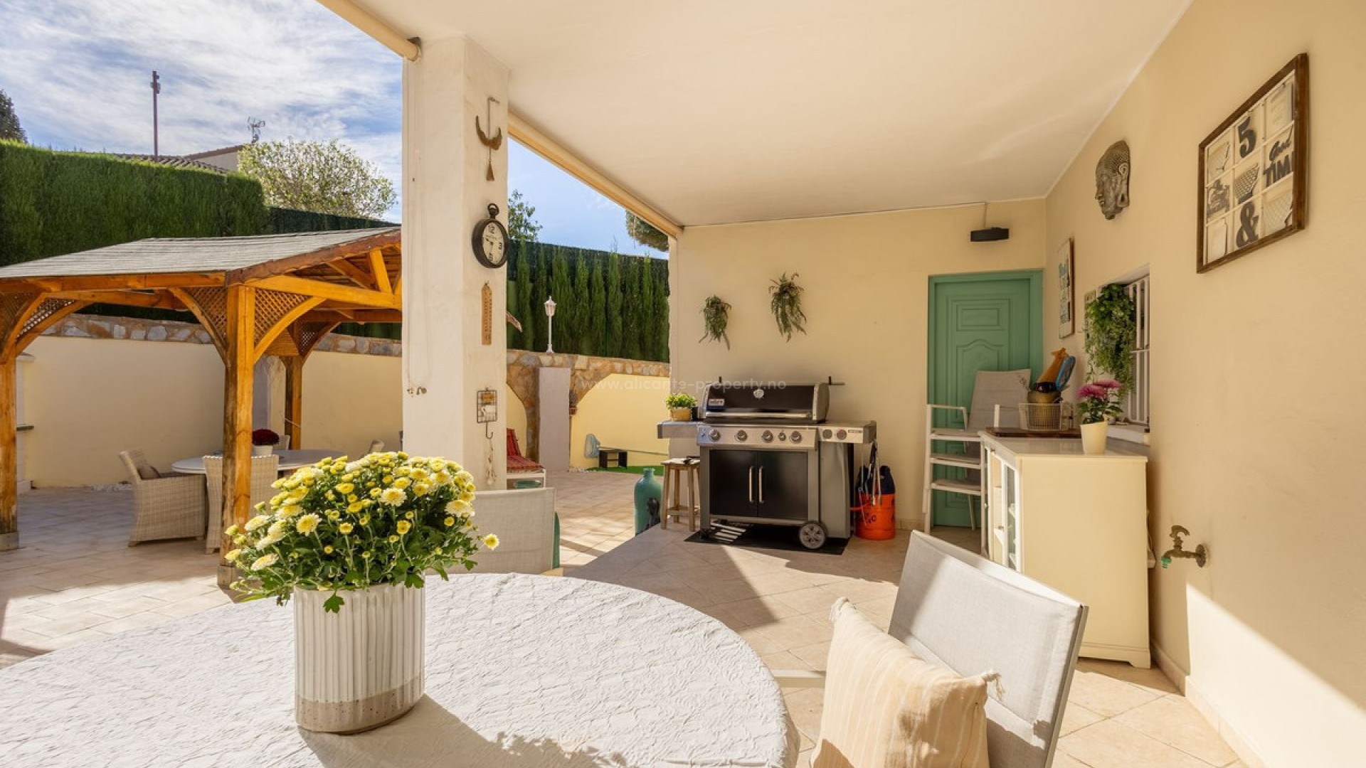 Villa in Almoradi Centro