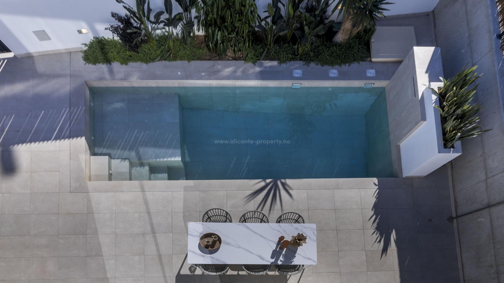 Villa in Altaona Golf