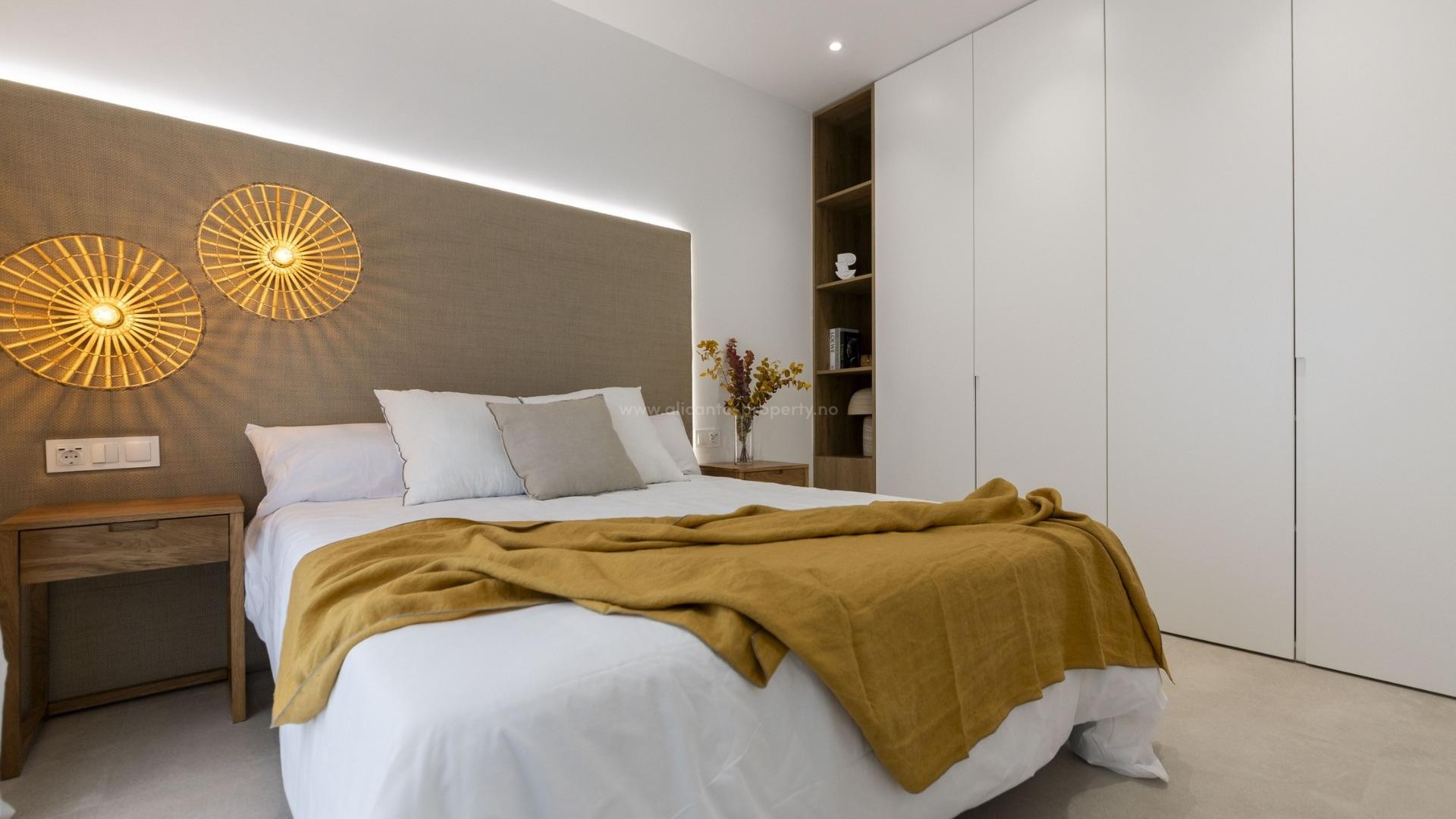 Villa in Altaona Golf