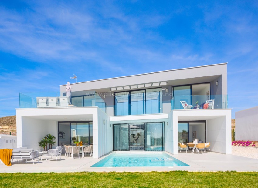Villa in Altaona Golf