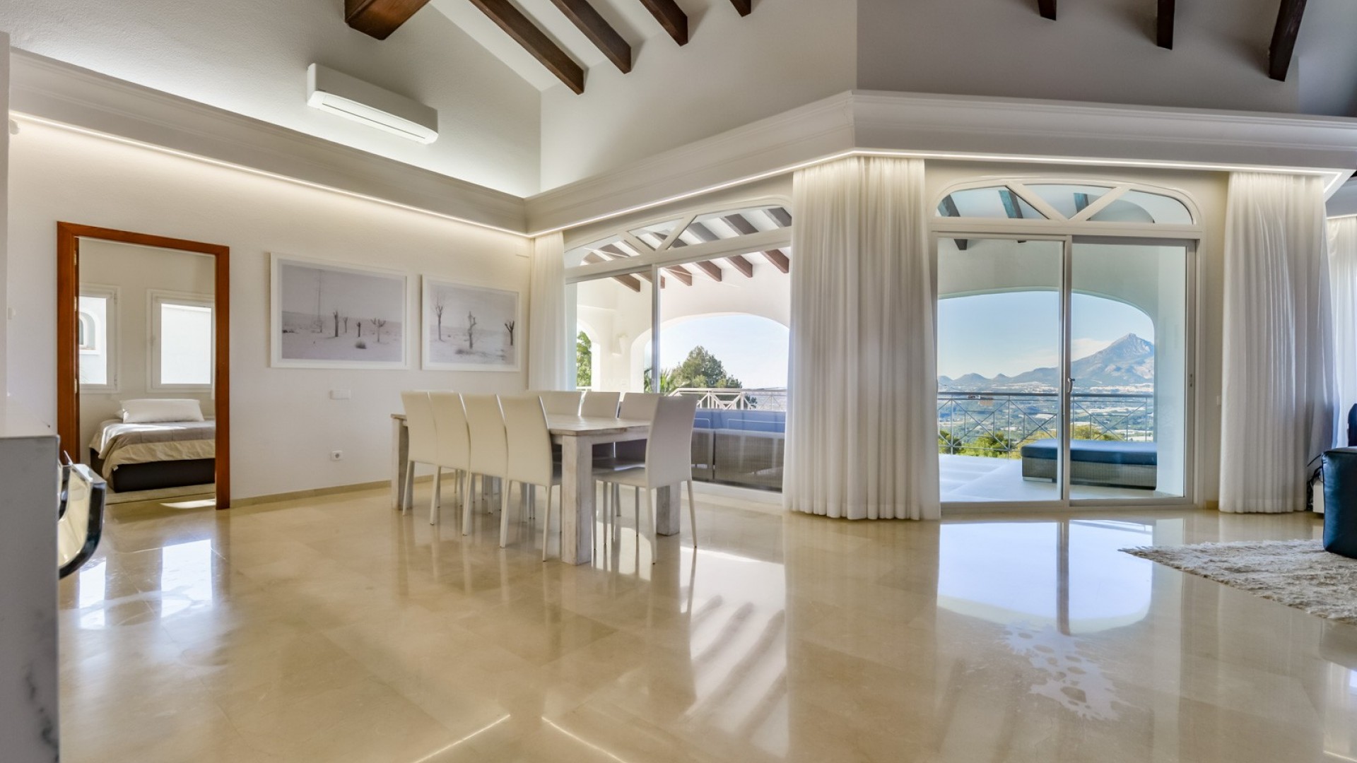 Villa in Altea