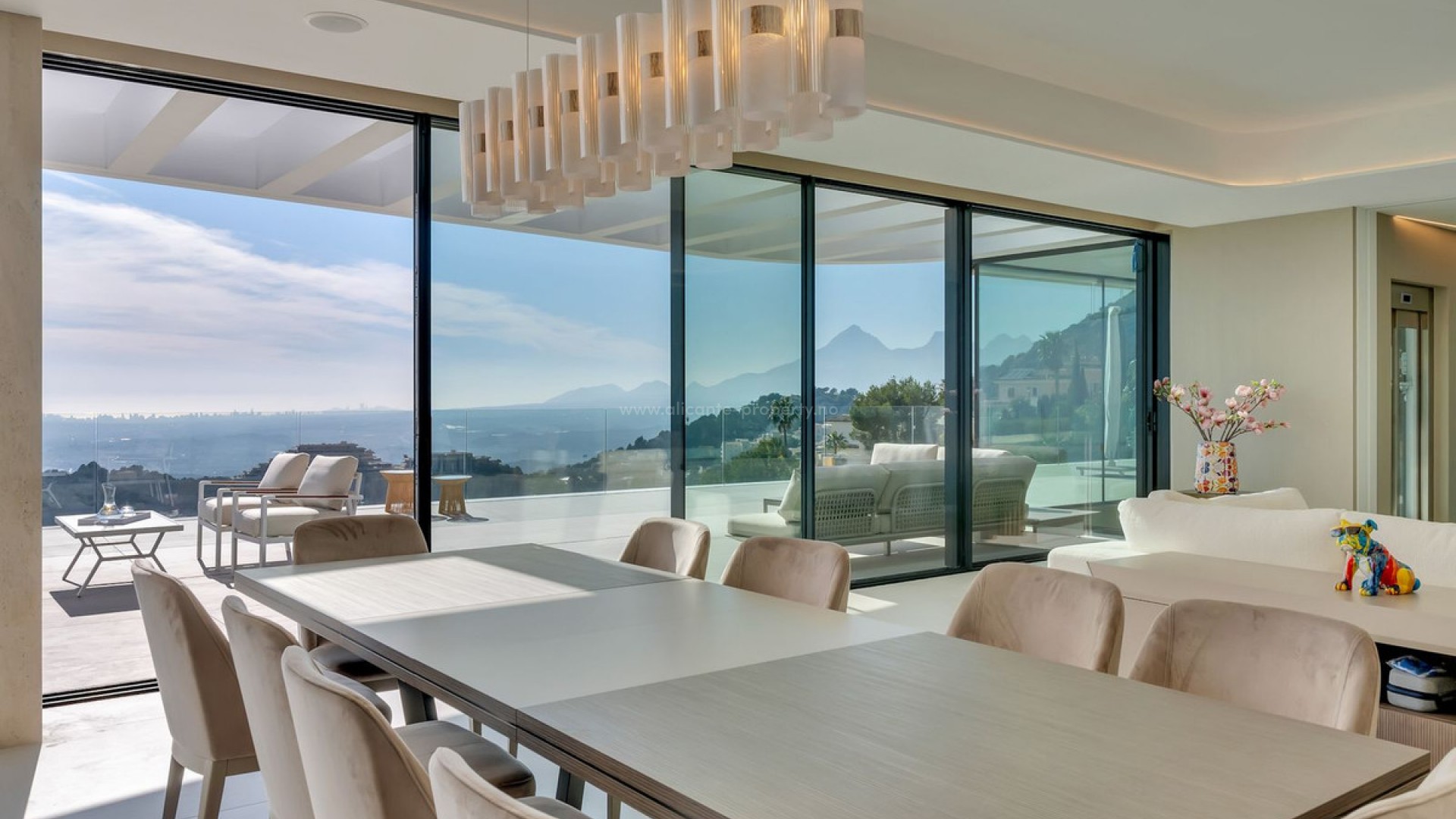Villa in Altea