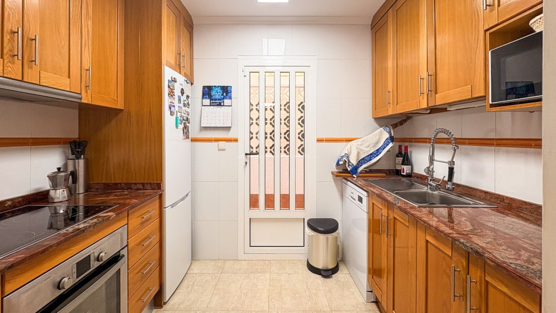 Villa in Arenales del Sol