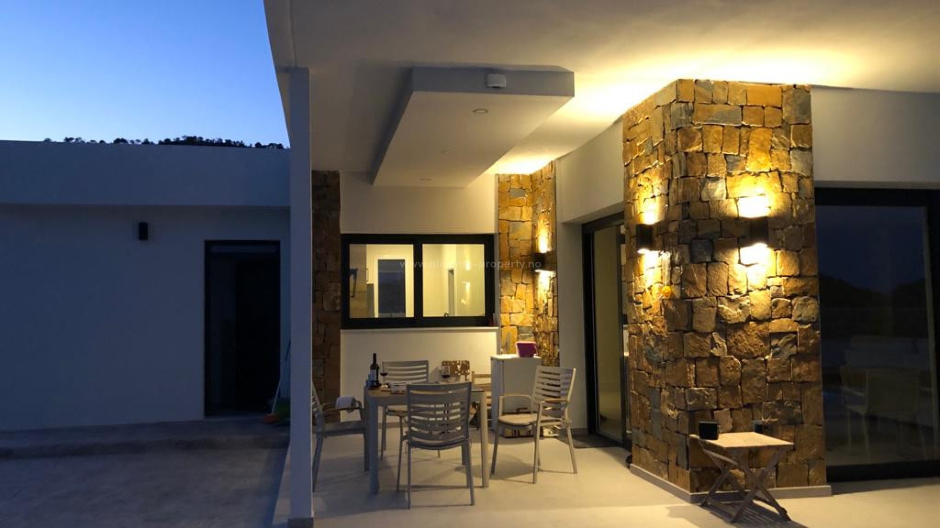 Villa in Aspe Centro