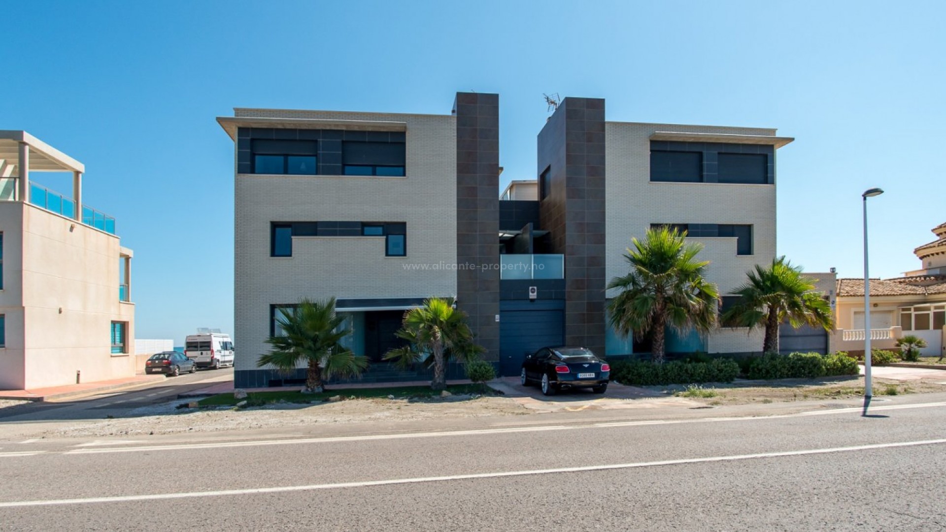 Villa in Beach