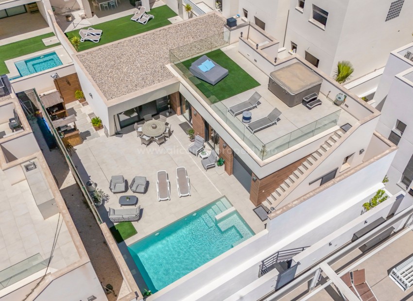 Villa in Benijofar