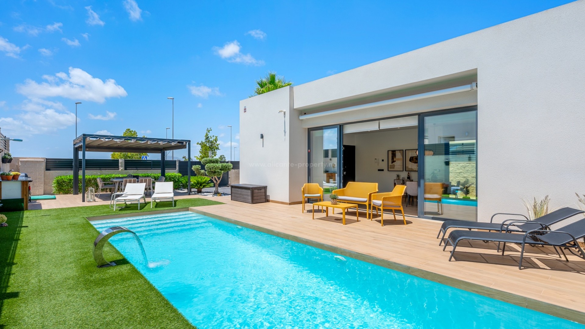 Villa in Benijofar