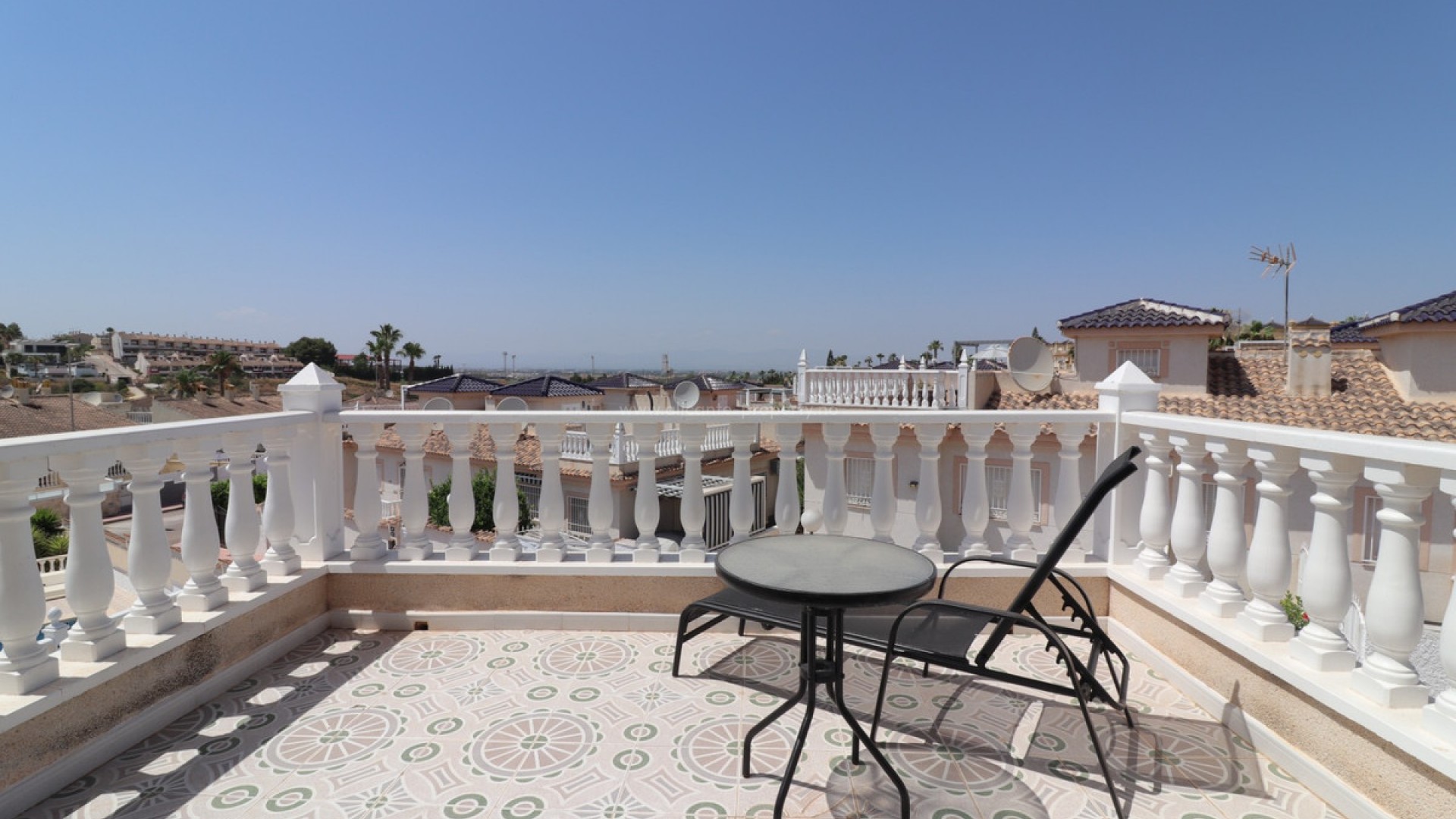 Villa in Benimar