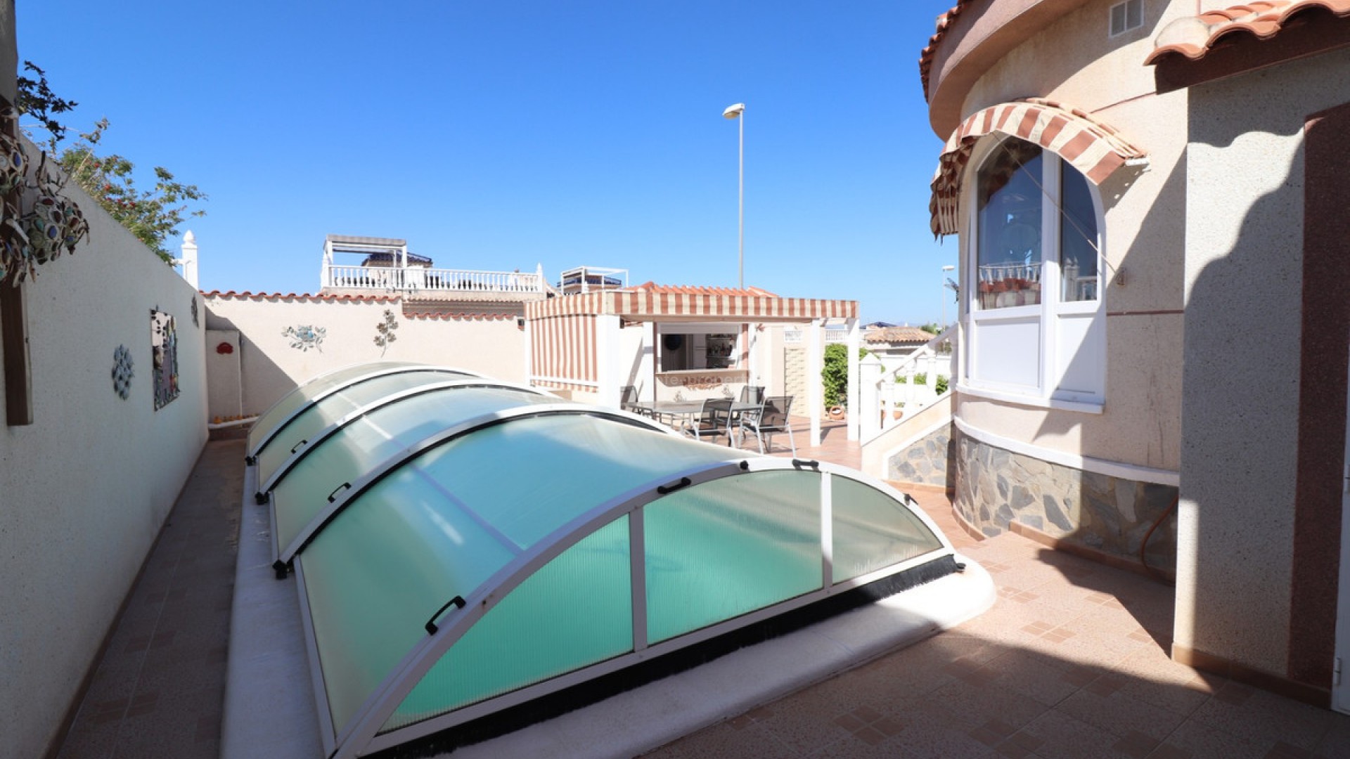 Villa in Benimar