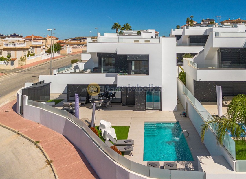 Villa in Benimar