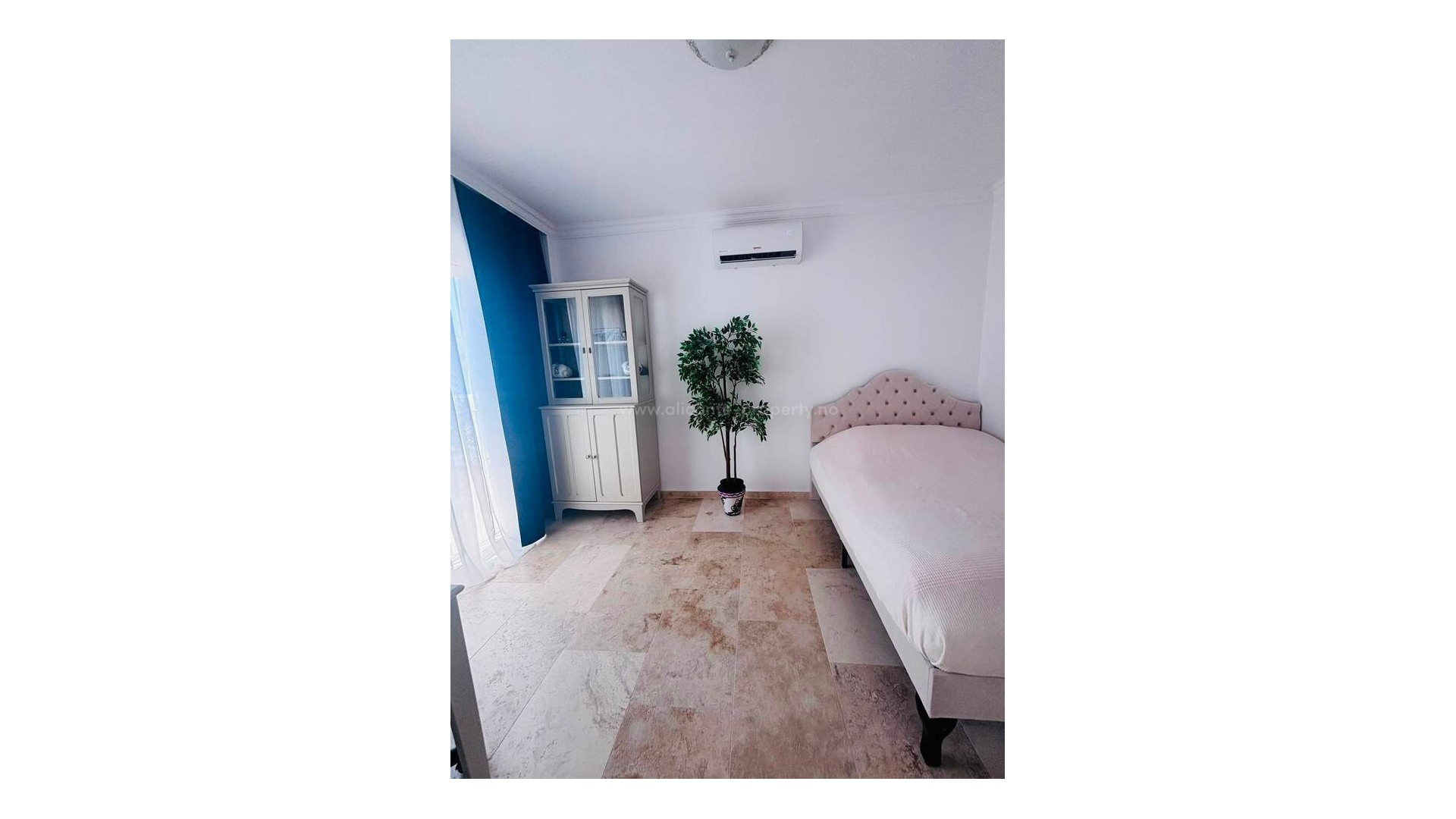 Villa in Blue Lagoon