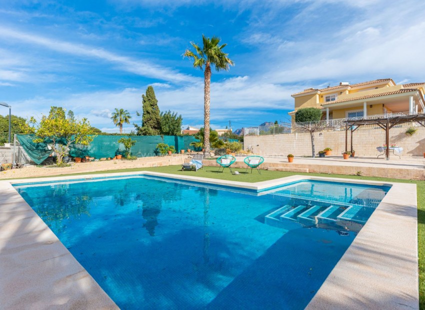 Villa in Busot Centro