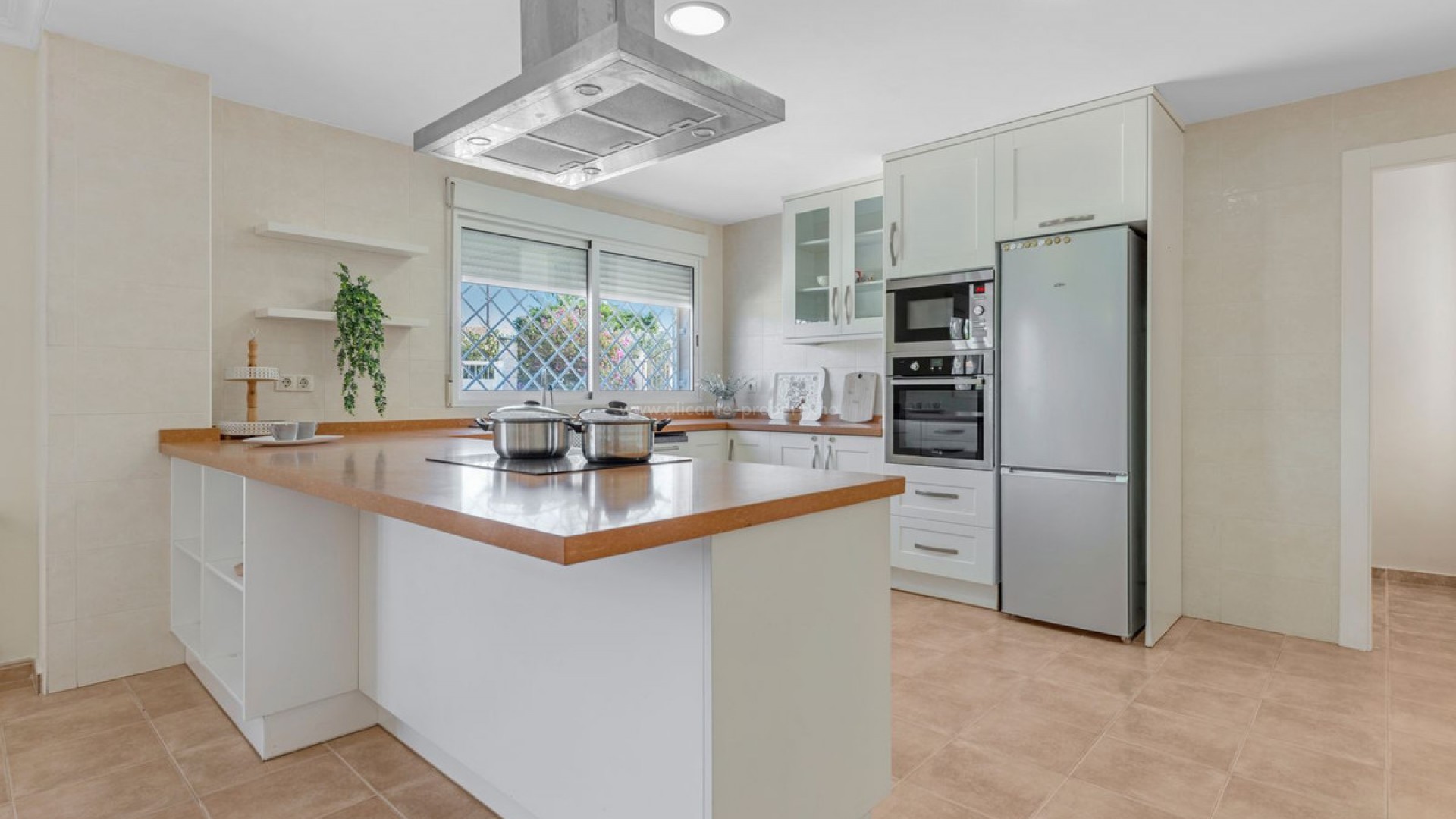 Villa in Busot Centro