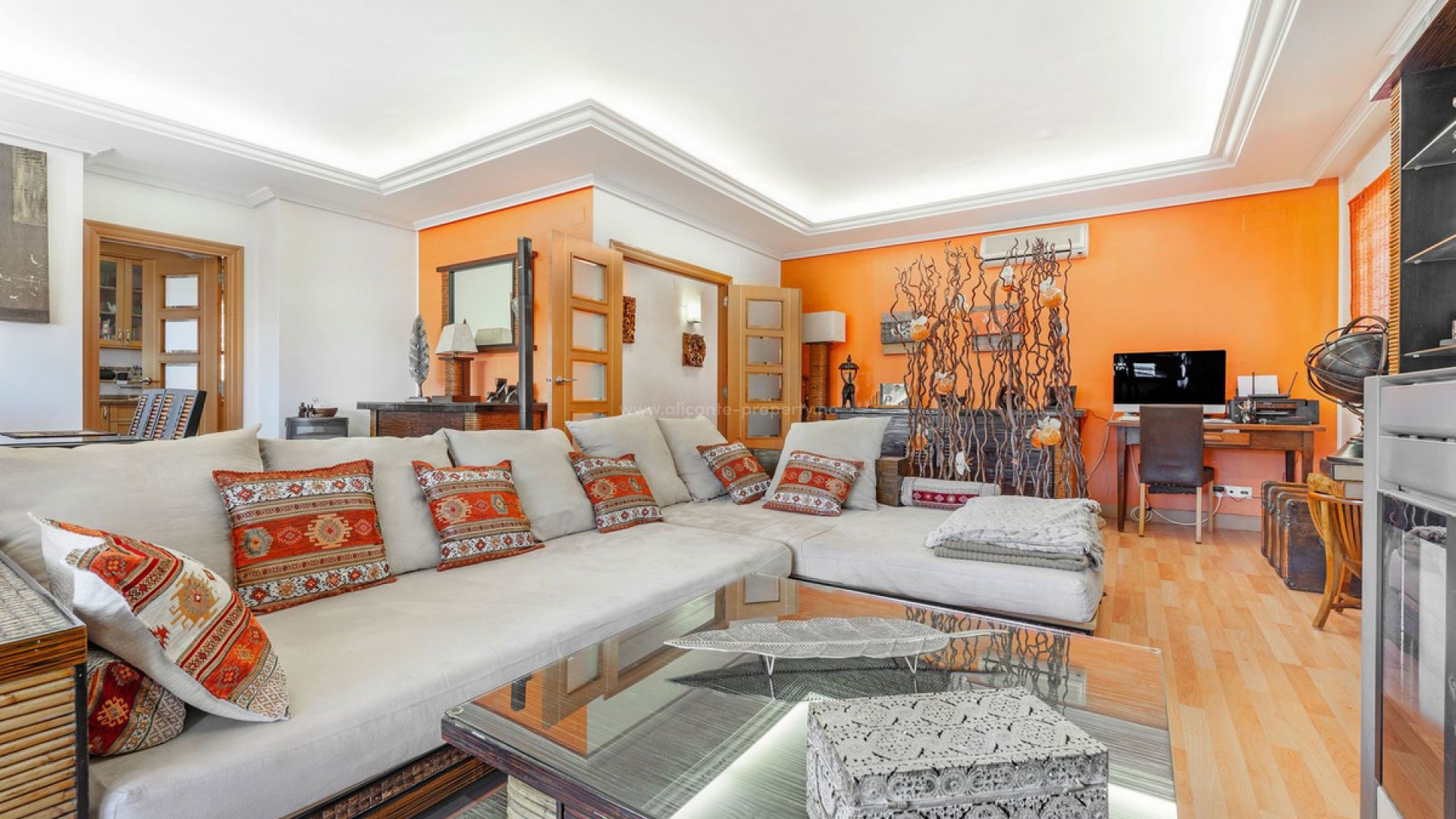 Villa in Busot Centro