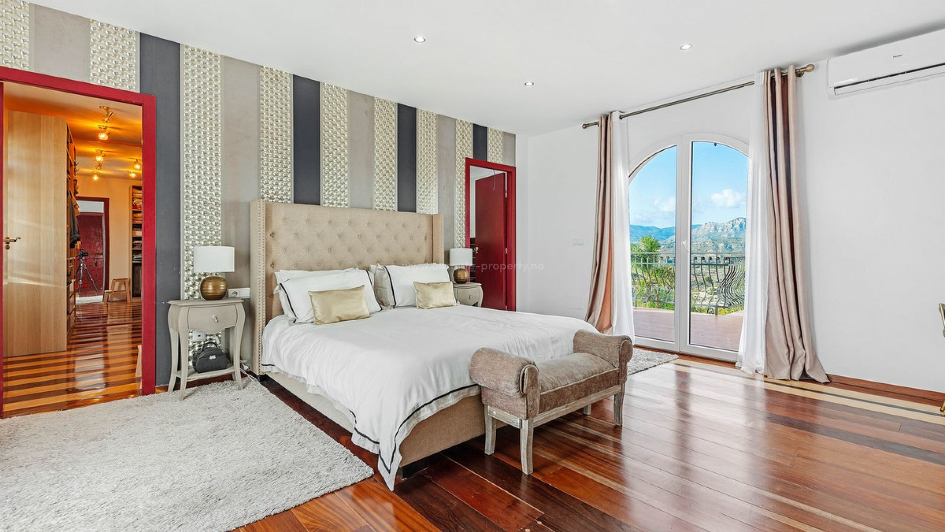 Villa in Busot Centro