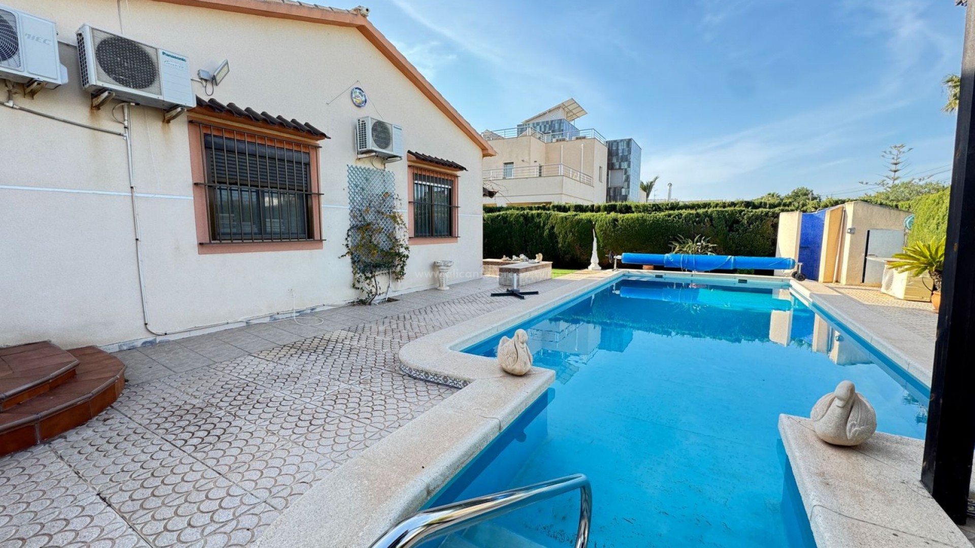 Villa in Cabo Roig