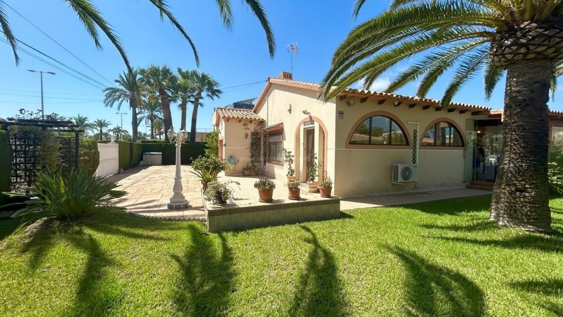 Villa in Cabo Roig