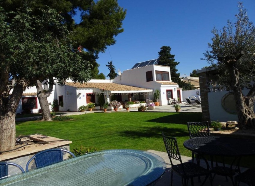 Villa in Cabo Roig