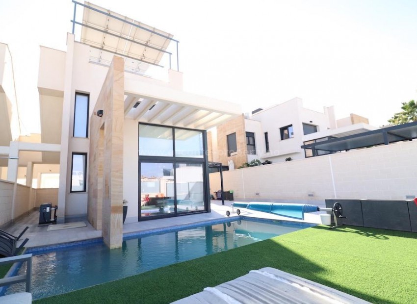 Villa in Cabo Roig