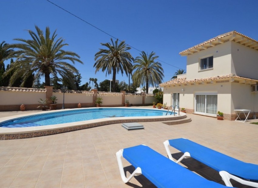 Villa in Cabo Roig