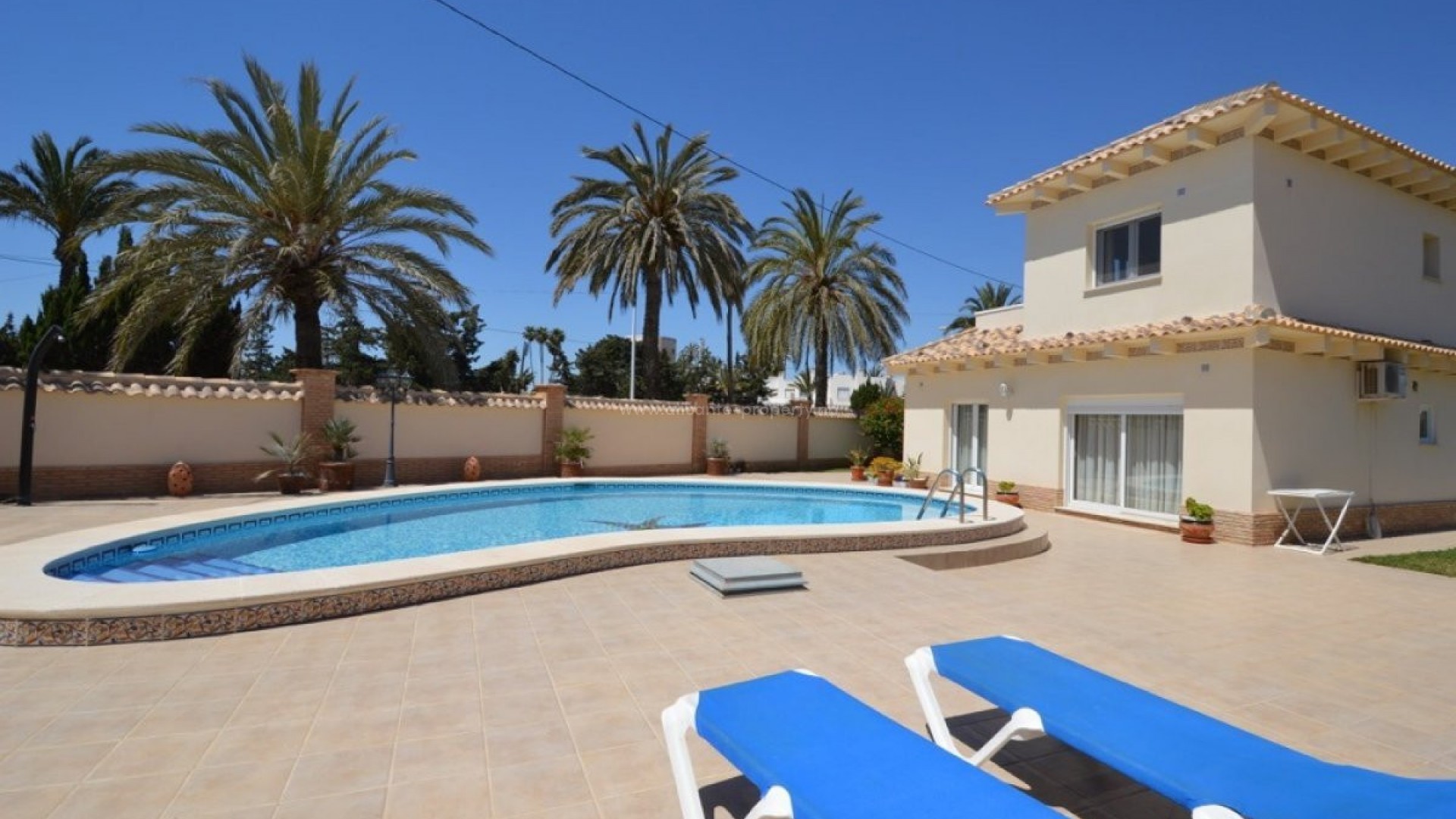 Villa in Cabo Roig