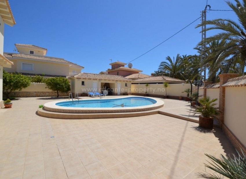 Villa in Cabo Roig