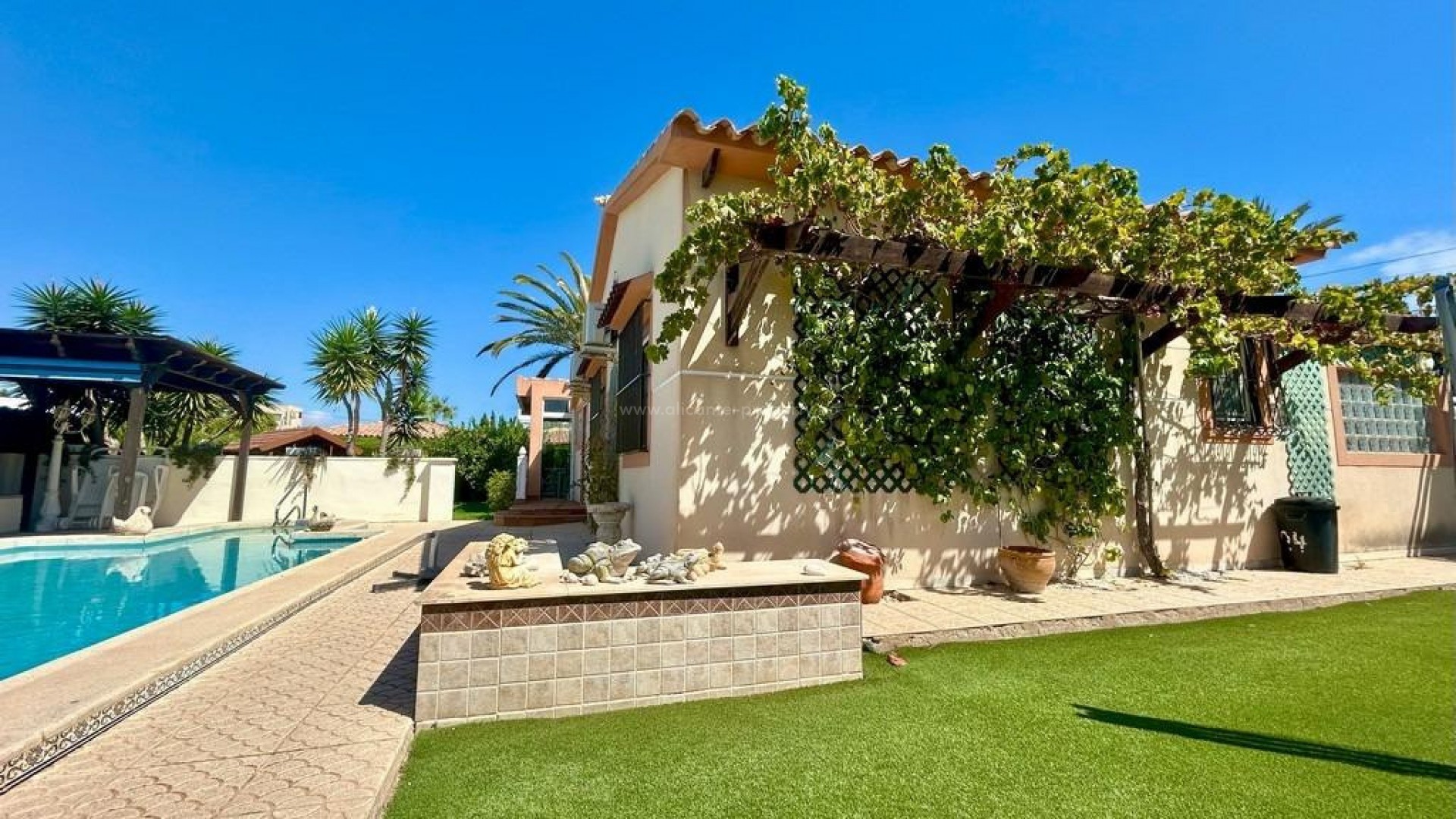 Villa in Cabo Roig