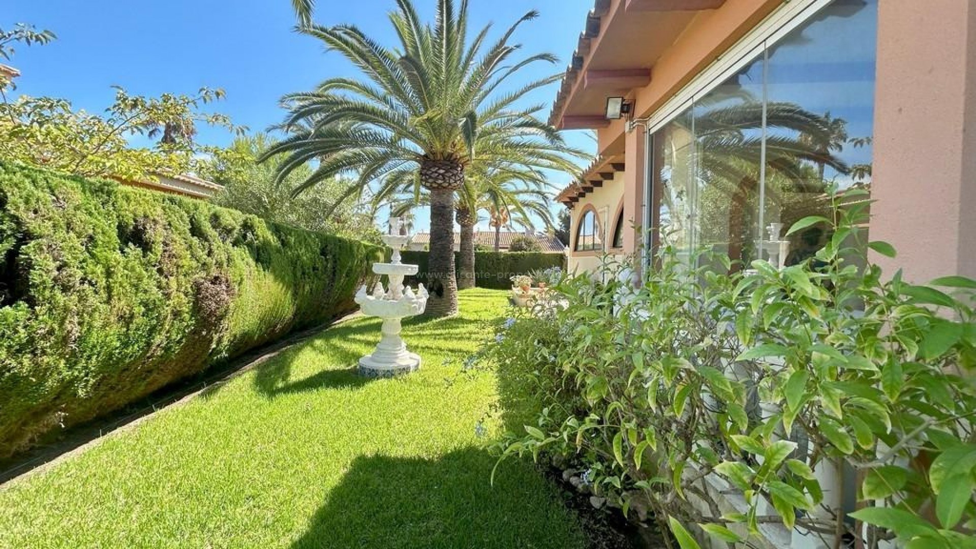 Villa in Cabo Roig