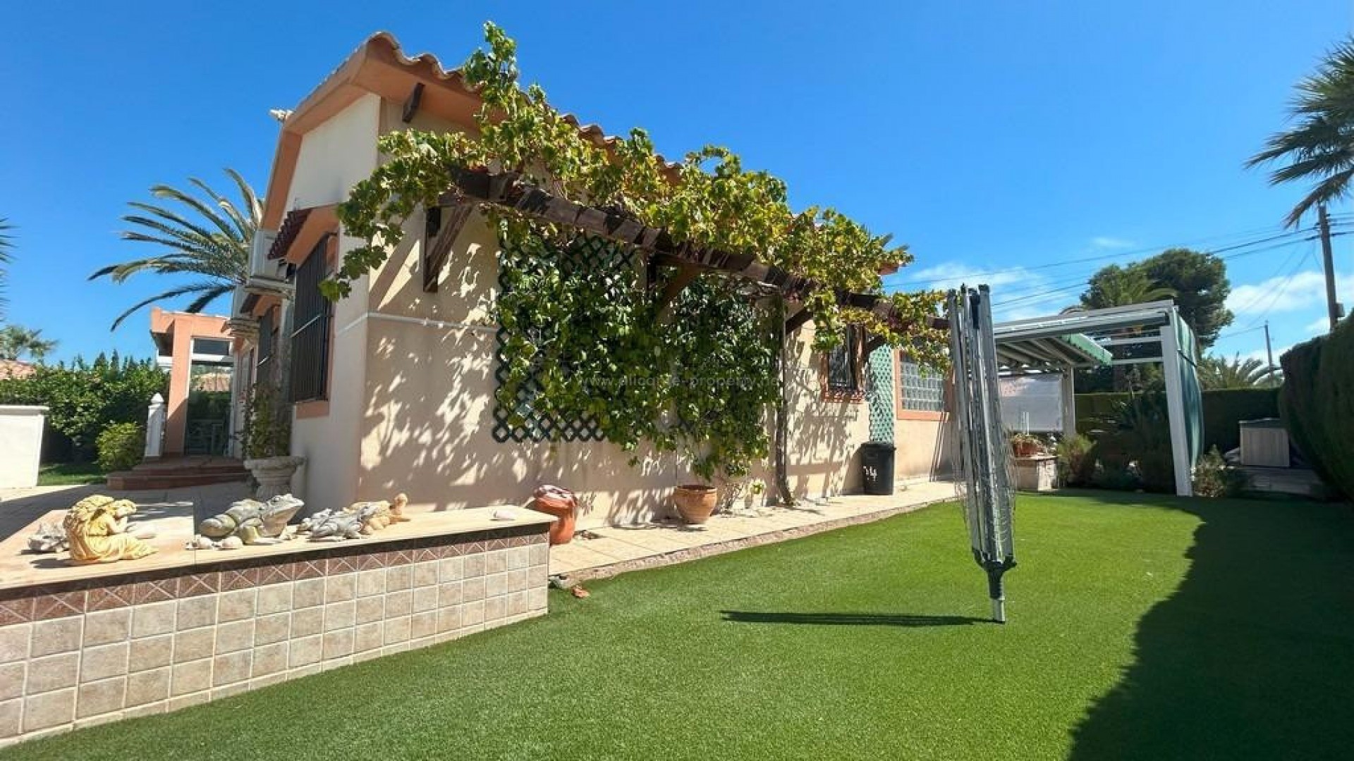 Villa in Cabo Roig