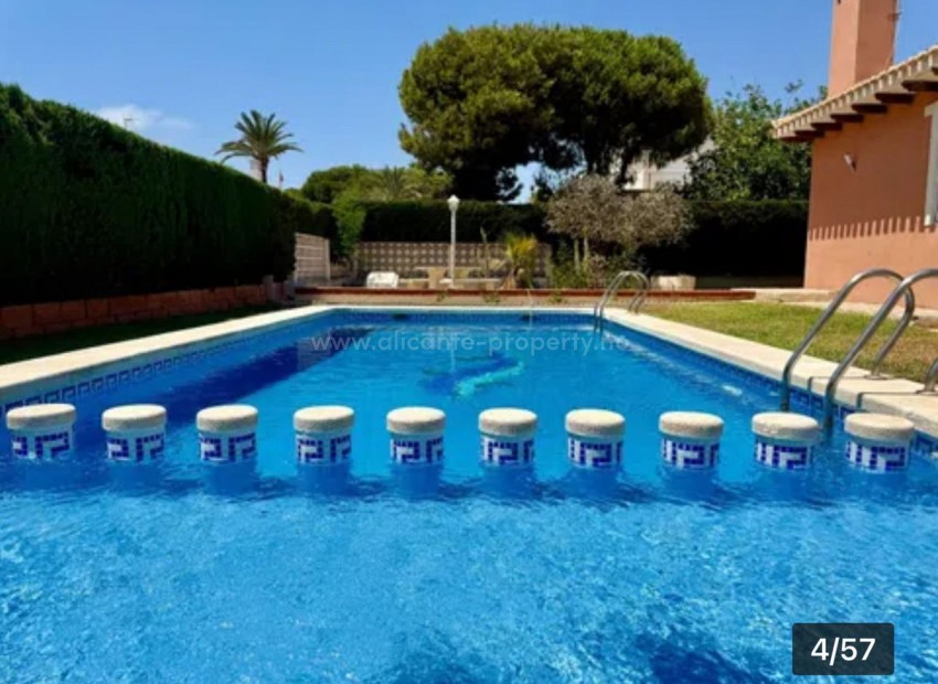 Villa in Cabo Roig