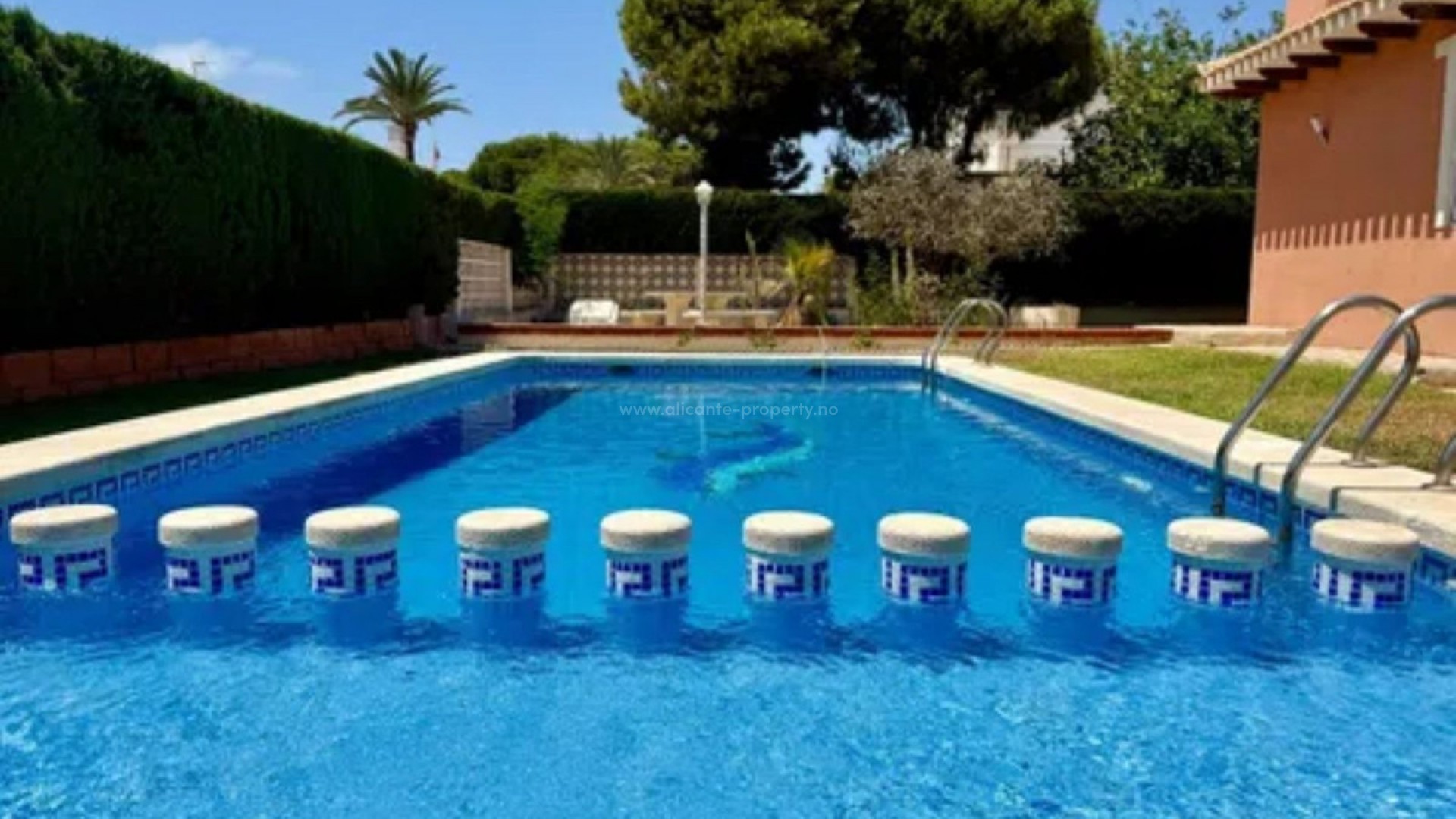 Villa in Cabo Roig