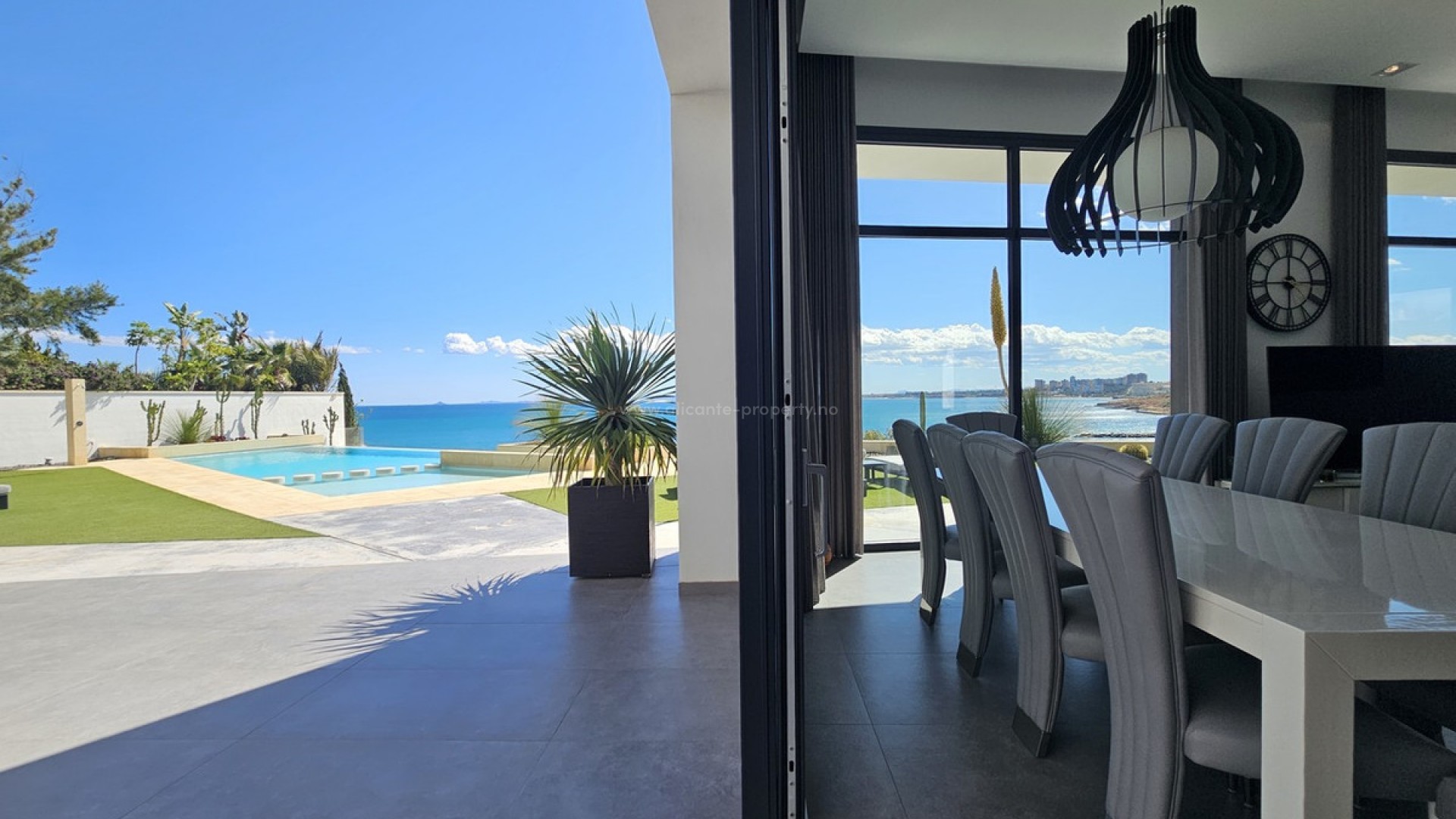 Villa in Cabo Roig