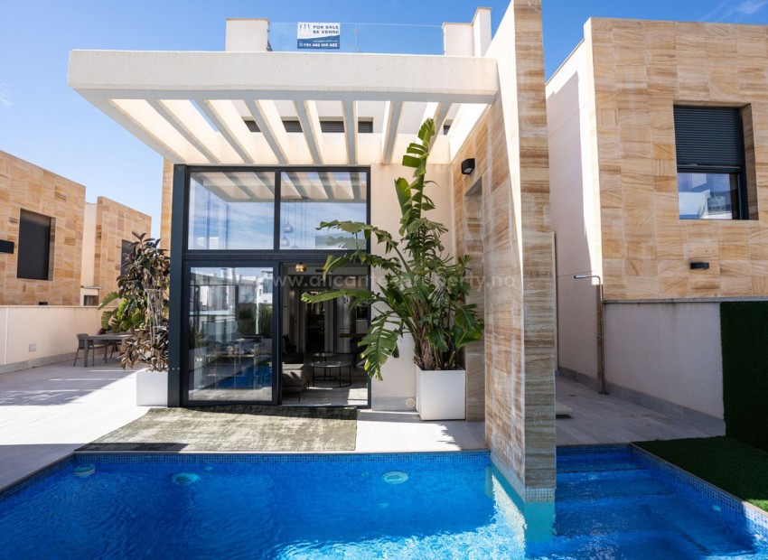 Villa in Cabo Roig