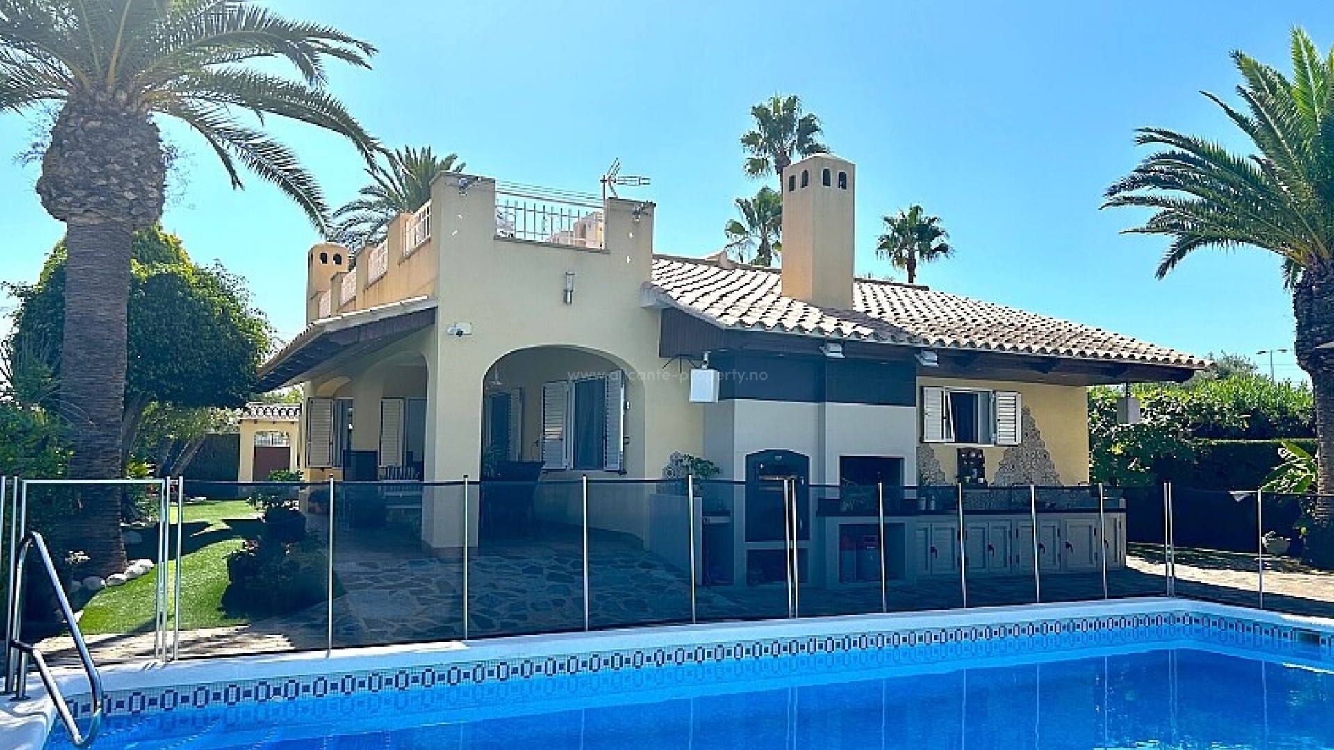 Villa in Cabo Roig