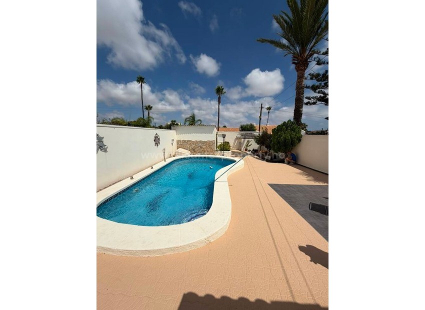 Villa in Campoamor
