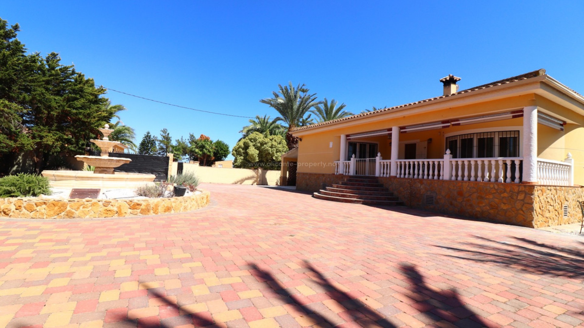 Villa in Catral Centro