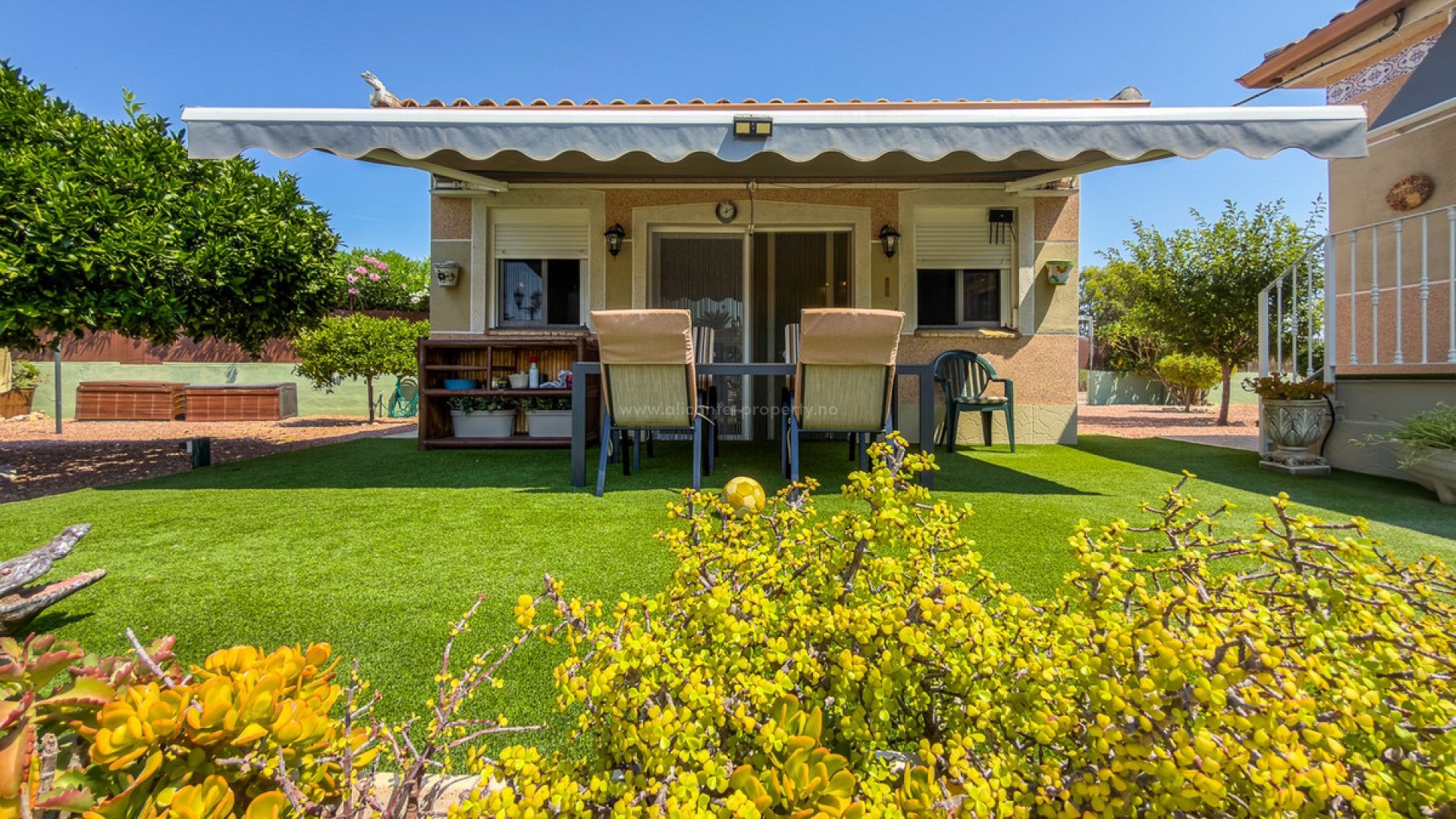 Villa in Catral Centro