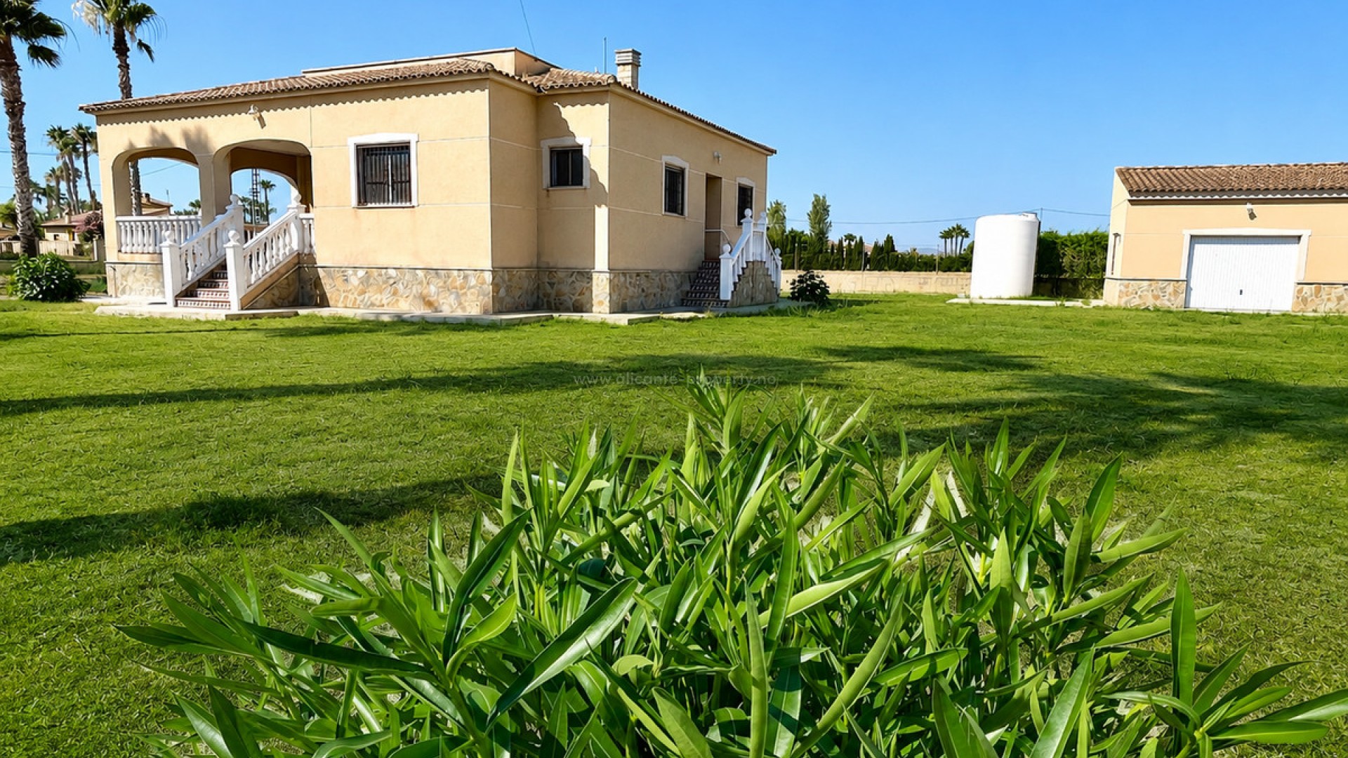 Villa in Catral Centro